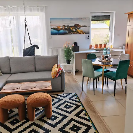 Apartmán Live Z Ogrodem, Parking, Grill Lodž