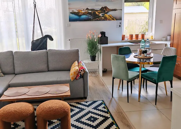 Lägenhet Live Z Ogrodem, Parking, Grill Łódź